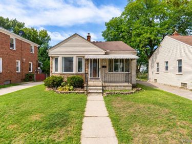 2120 Geneva Street, Dearborn, Mi 48124
