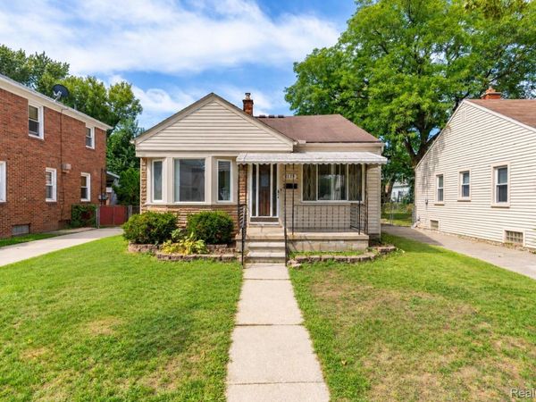 2120 Geneva Street , Dearborn, Mi 48124