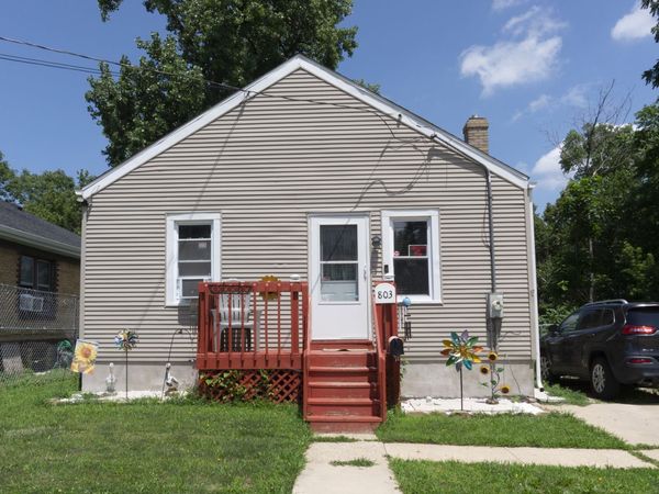 803 Houghton Street, Rockford, IL 61102