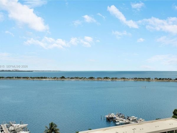 1901 Brickell Ave , Unit B1702, Miami, FL 33129