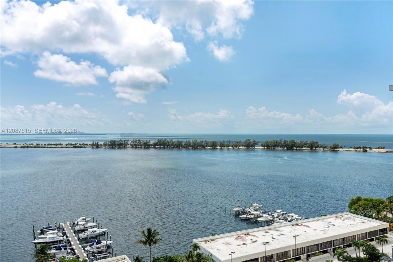 1901 Brickell Ave, Unit B1702, Miami, FL 33129 Photo