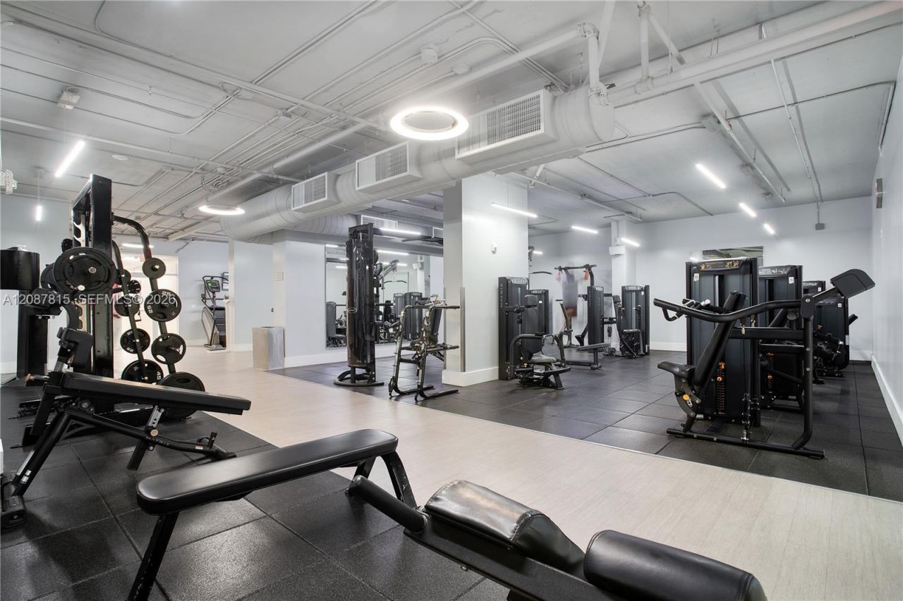 1901 Brickell Ave, Unit B1702, Miami, FL 33129 Photo