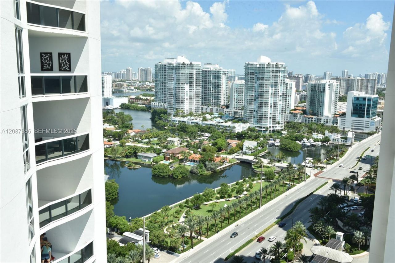 16001 Collins Ave, Unit 2302, Sunny Isles Beach, FL 33160 Photo