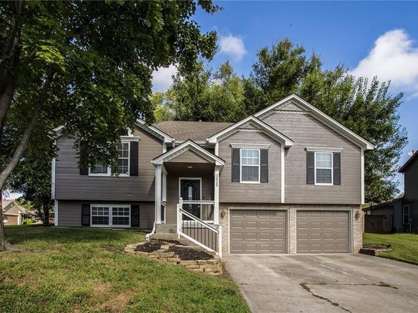 3625 NW ANCHOR Court, Blue Springs, MO 64015