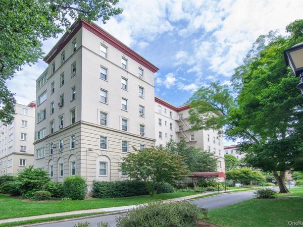 1 Park Lane , Unit 3A, Mount Vernon, NY 10552