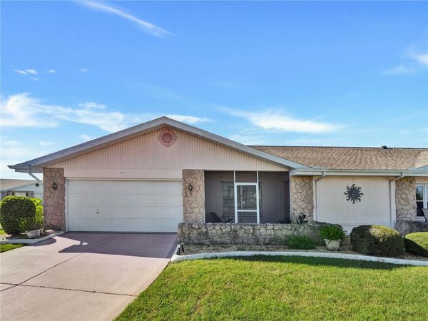 202 CACTUSFLOWER LANE , SUN CITY CENTER, FL 33573
