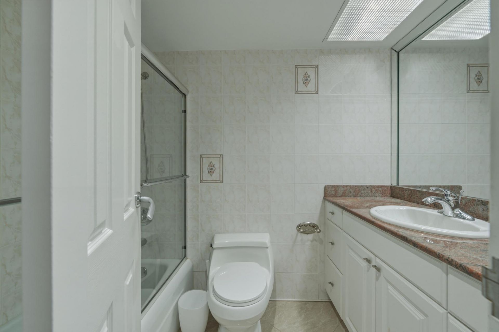 250 174th Street, Unit 1719, Sunny Isles Beach, FL 33160 Photo