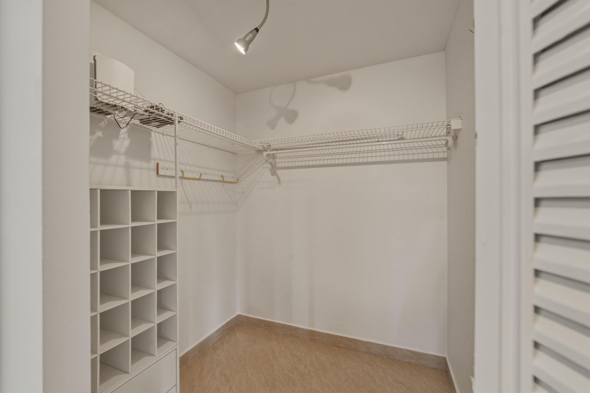 250 174th Street, Unit 1719, Sunny Isles Beach, FL 33160 Photo