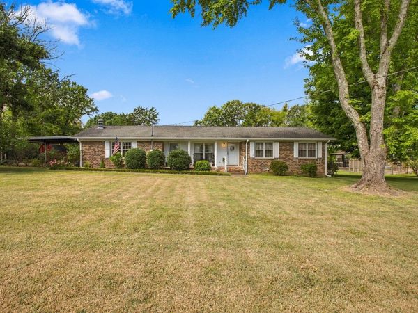 500 Skyline Dr S, Lewisburg, TN 37091