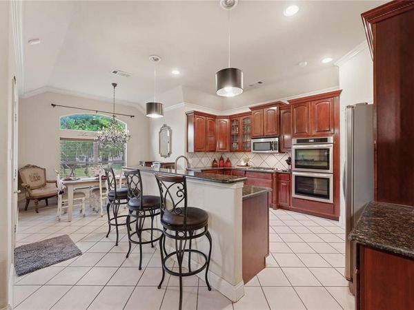 4425 Don Drive, Mansfield, TX 76063