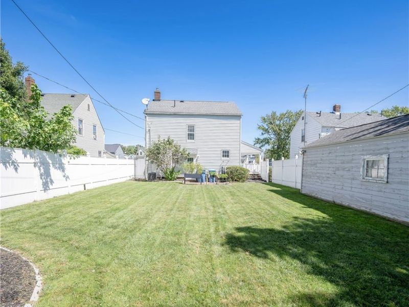 314 Nebraska Ave, Lorain, OH 44052 Photo 4