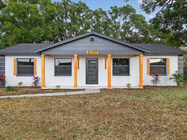 6107 COLE DRIVE , TAMPA, FL 33634