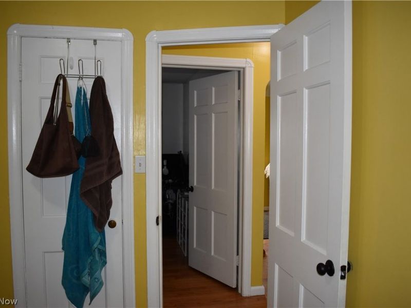 11817 Brighton Avenue, Cleveland, OH 44111 Photo 12