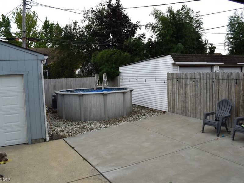 11817 Brighton Avenue, Cleveland, OH 44111 Photo 29