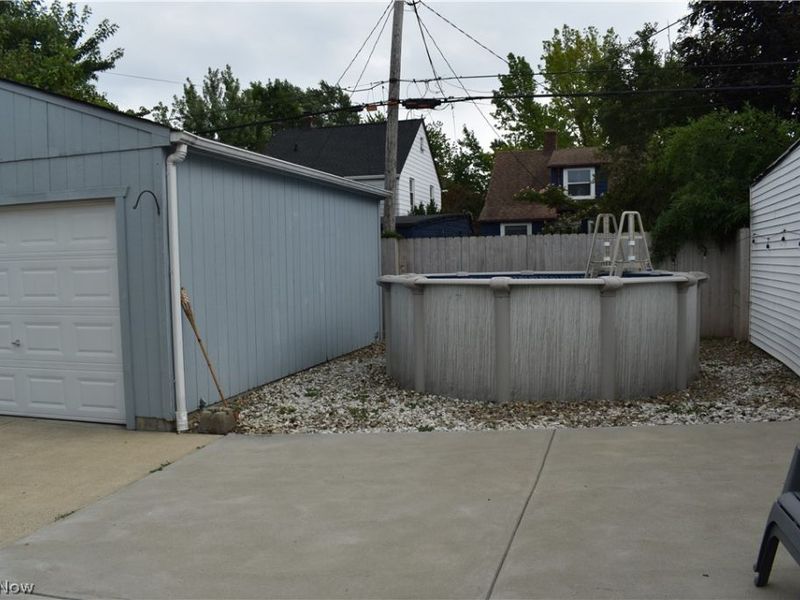 11817 Brighton Avenue, Cleveland, OH 44111 Photo 34