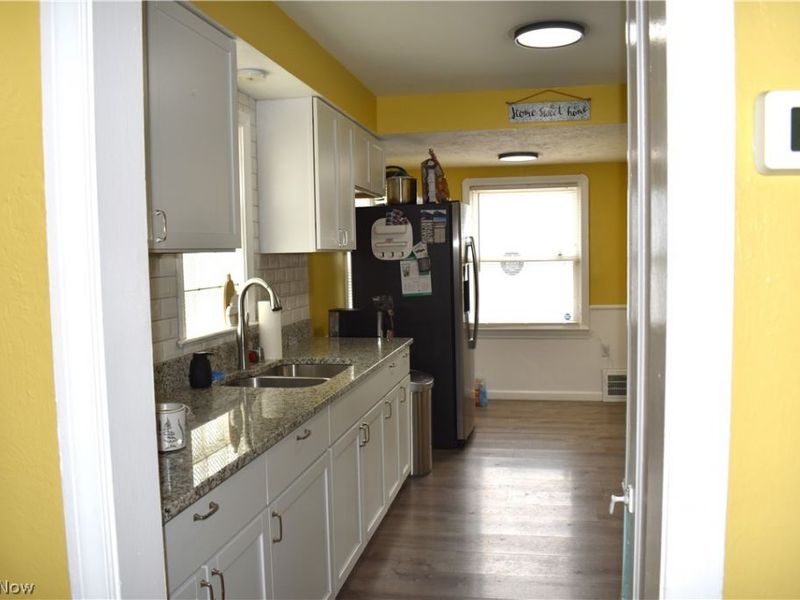 11817 Brighton Avenue, Cleveland, OH 44111 Photo 8