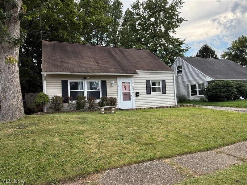 1282 Myrtle Avenue, Cuyahoga Falls, OH 44221 Photo 3