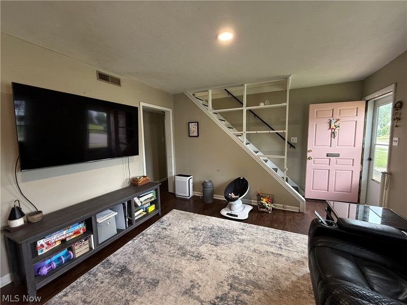 1282 Myrtle Avenue, Cuyahoga Falls, OH 44221 Photo 8