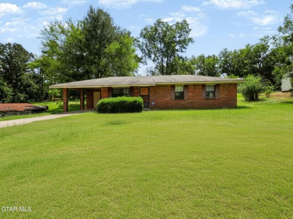 403 Mulberry Street, Vaiden, MS 39176