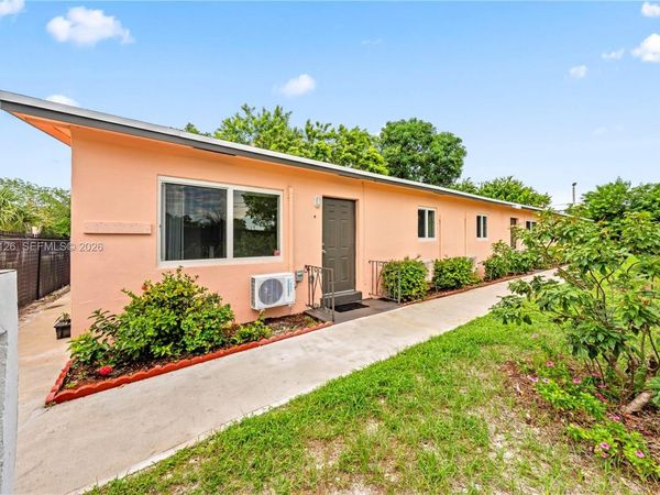 612 NW 10th Ter , Unit A, Fort Lauderdale, FL 33311