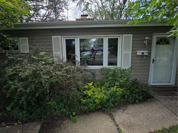 77 Lee Street , Depew, NY 14043