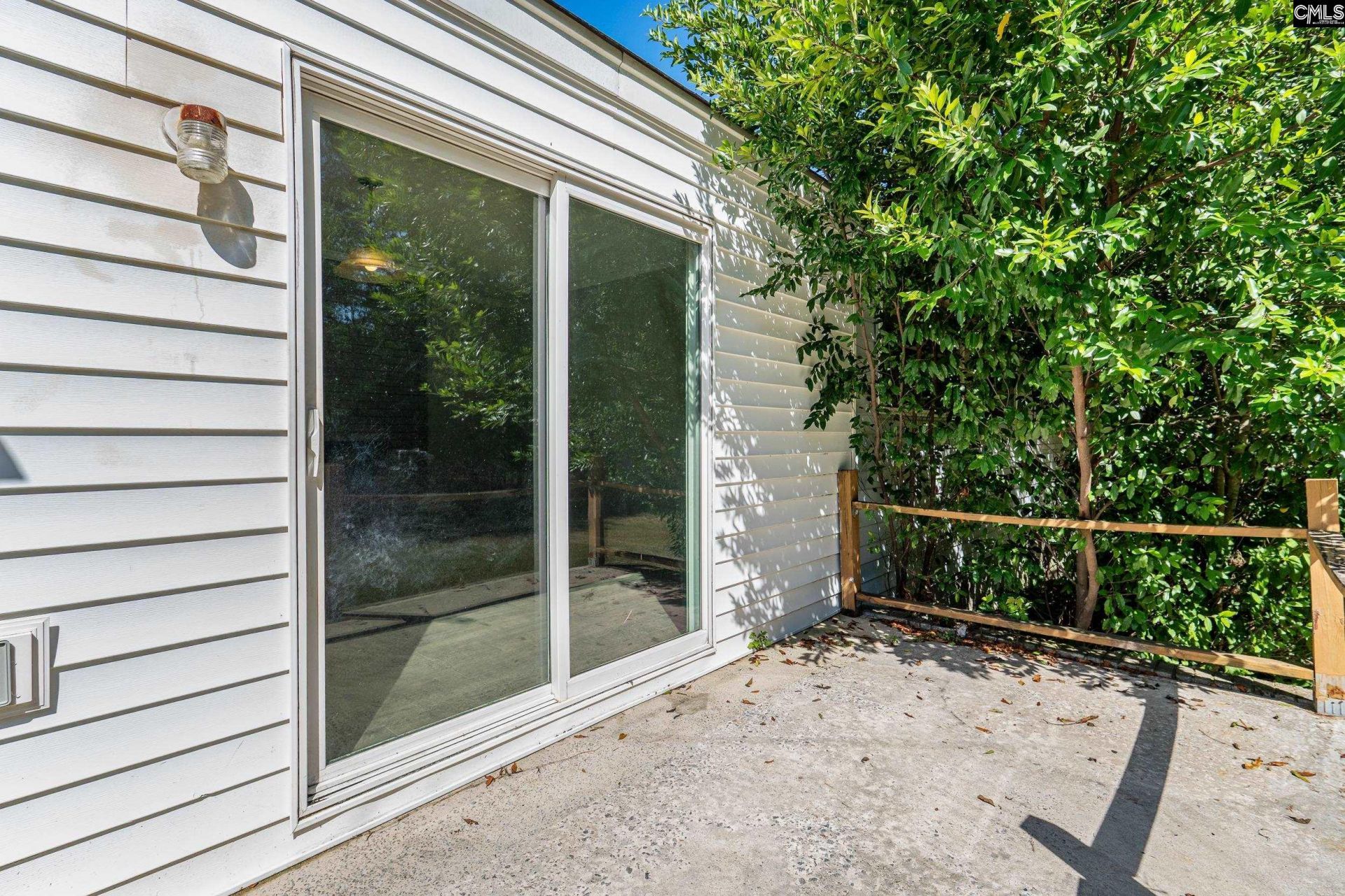 204 Oakwood Drive  Photo 33