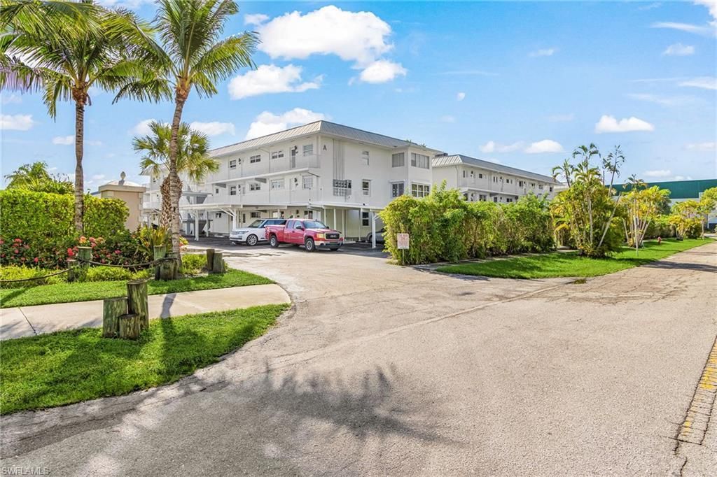 1100 8th Ave S, Unit 205A, Naples, FL 34102 Photo