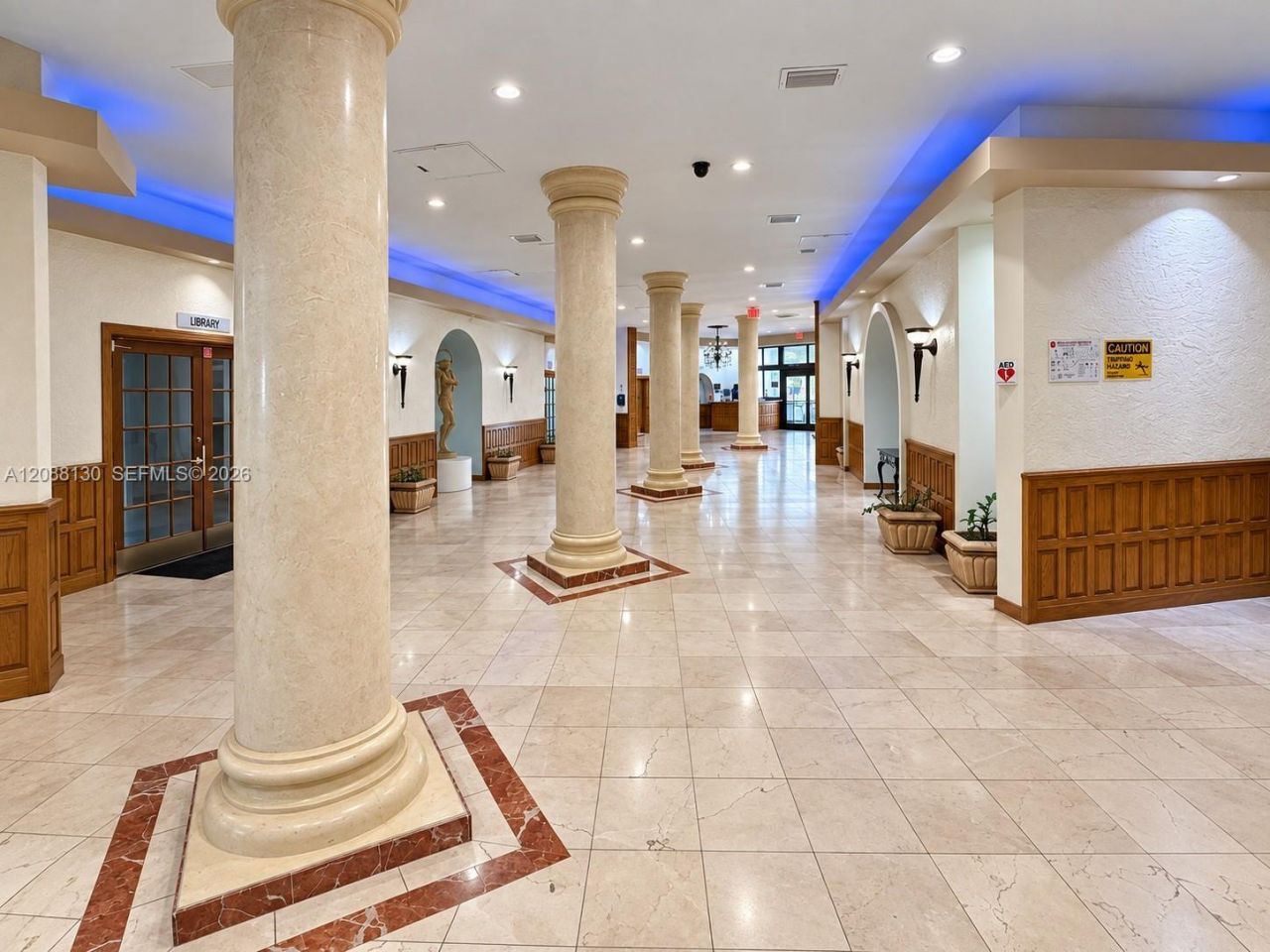 3725 S Ocean Dr, Unit 1402, Hollywood, FL 33019 Photo