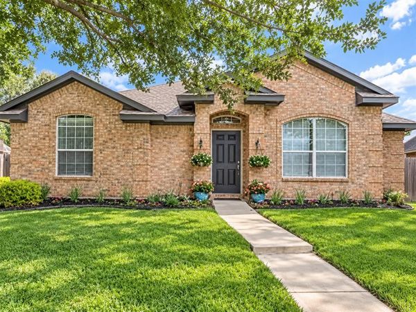4502 Highlands Drive , McKinney, TX 75070