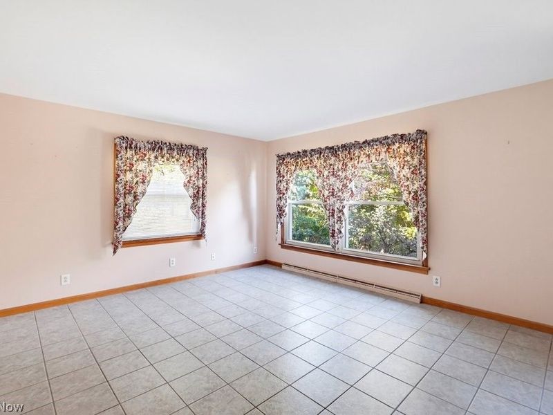 1170 Auburn Avenue, Barberton, OH 44203 Photo 16