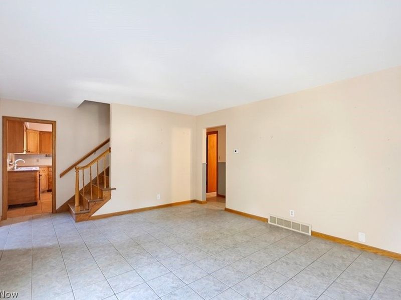 1170 Auburn Avenue, Barberton, OH 44203 Photo 18