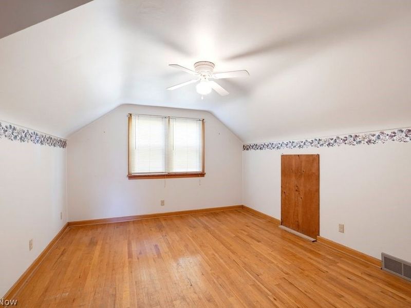 1170 Auburn Avenue, Barberton, OH 44203 Photo 21
