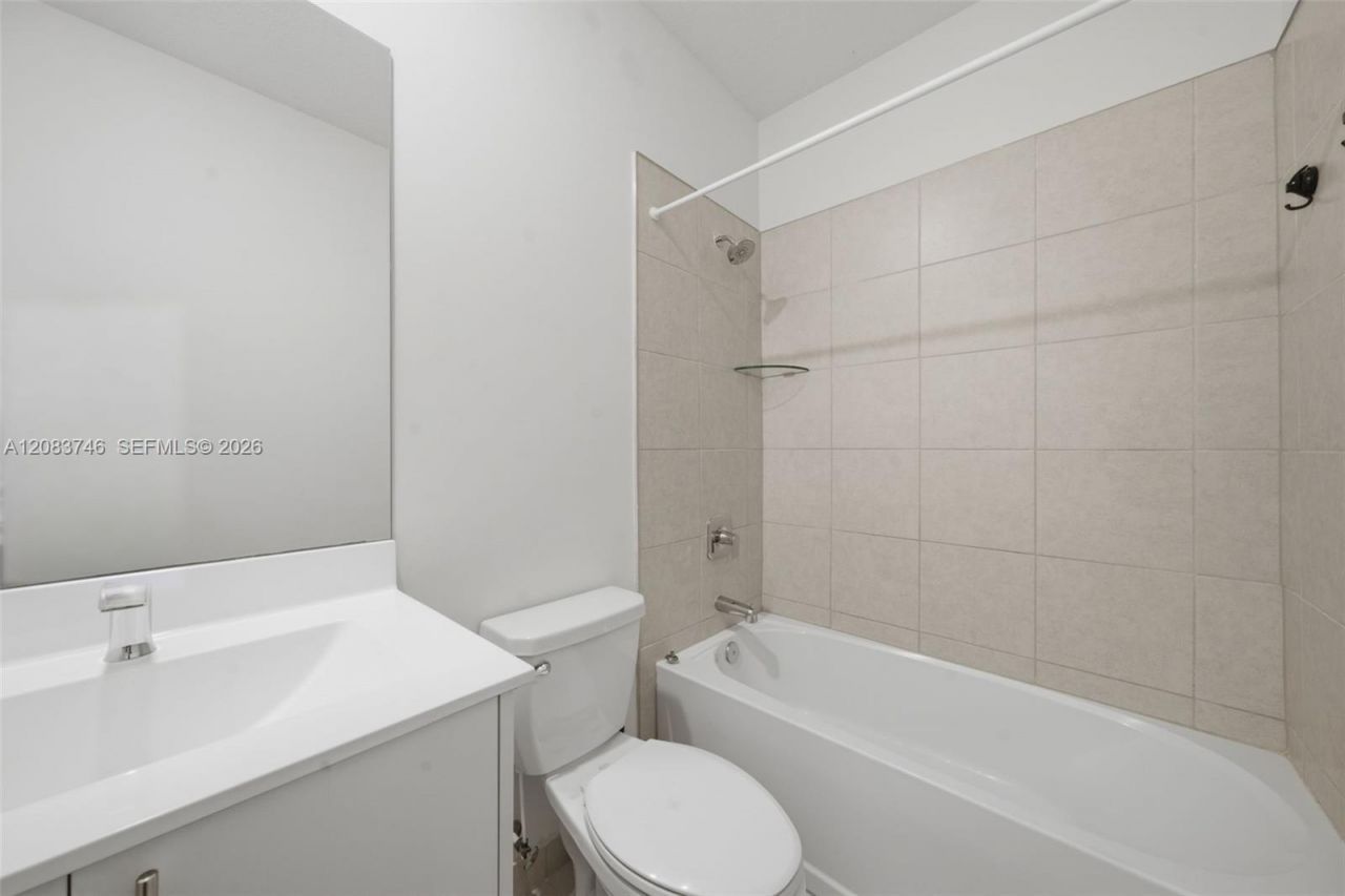 4519 NW 84th Ave, Doral, FL 33166 Photo