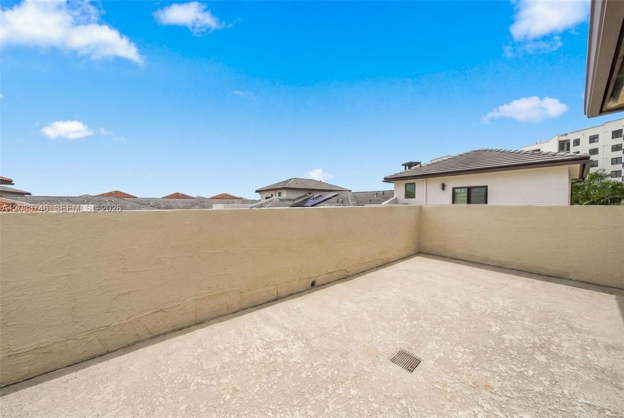 4519 NW 84th Ave, Doral, FL 33166 Photo