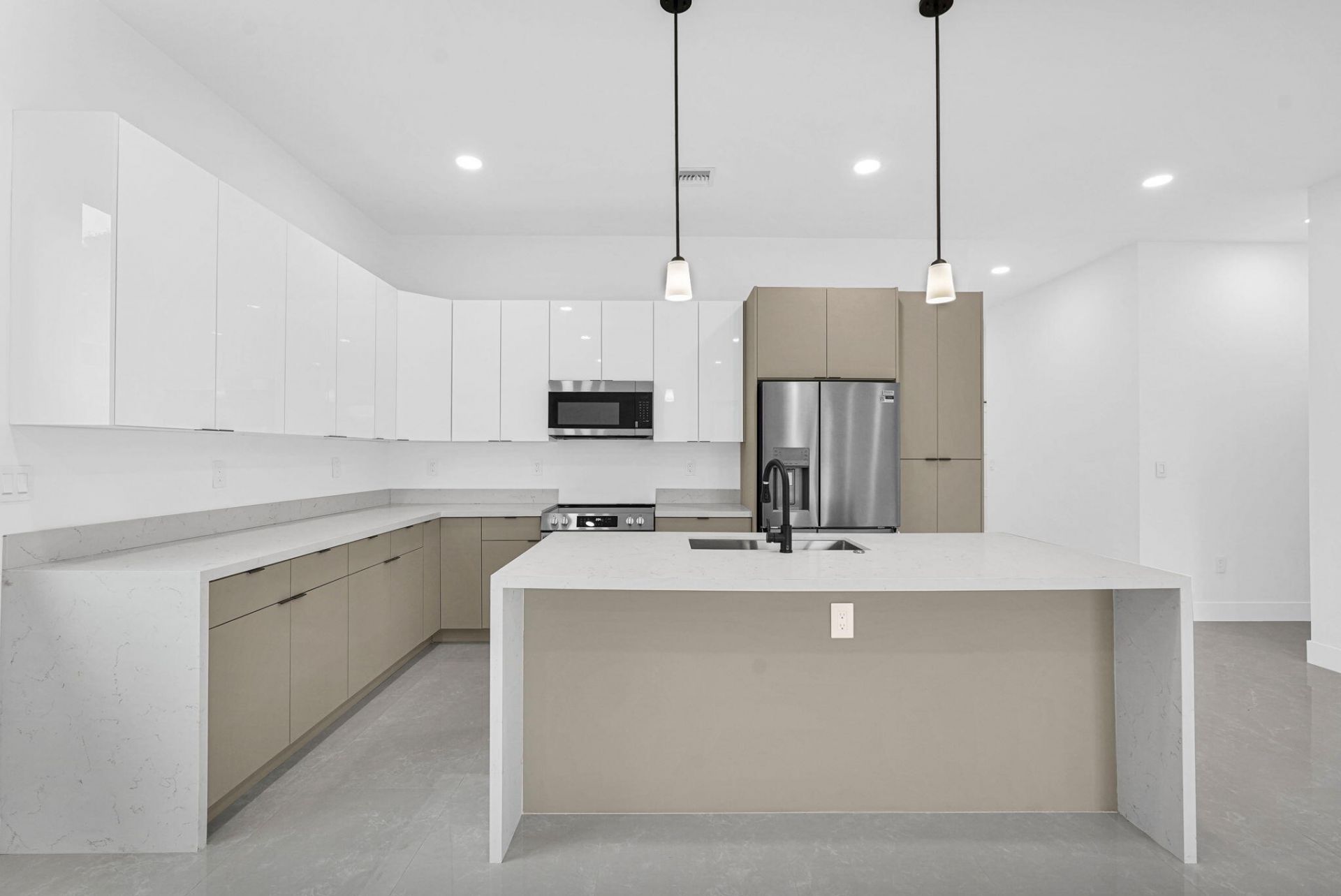 2540 NW 14th Court, Fort Lauderdale, FL 33311 Photo