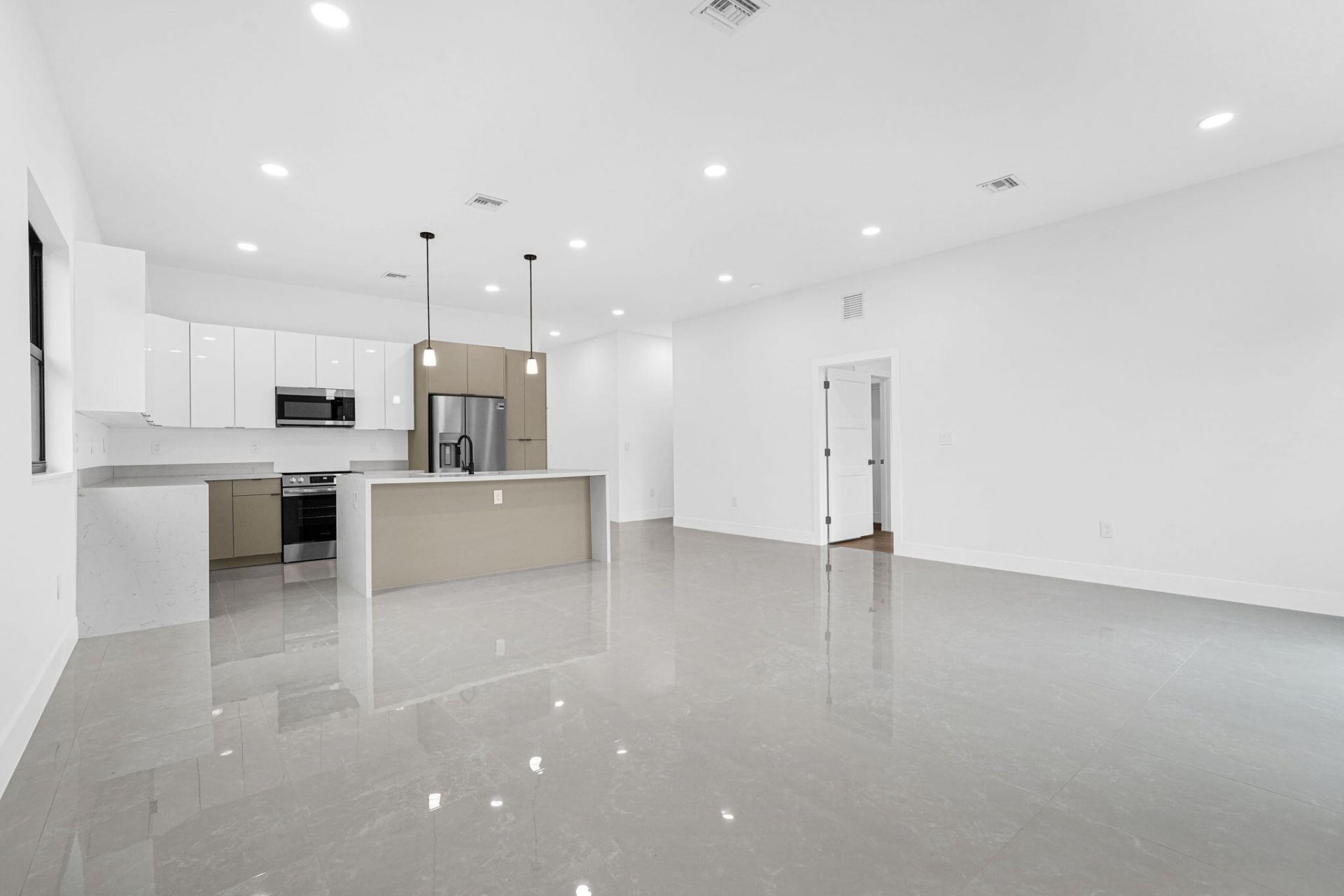 2540 NW 14th Court, Fort Lauderdale, FL 33311 Photo