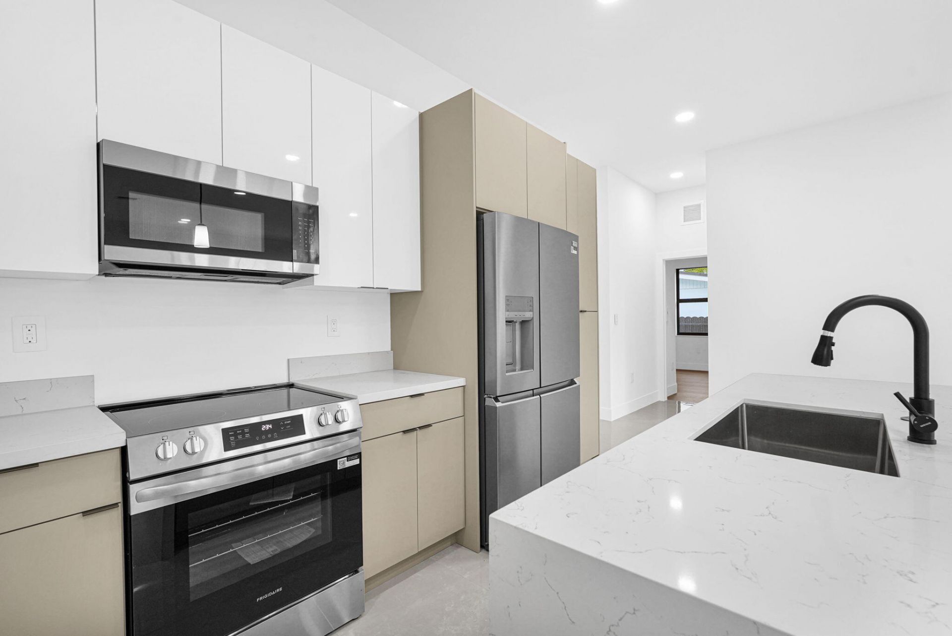 2540 NW 14th Court, Fort Lauderdale, FL 33311 Photo