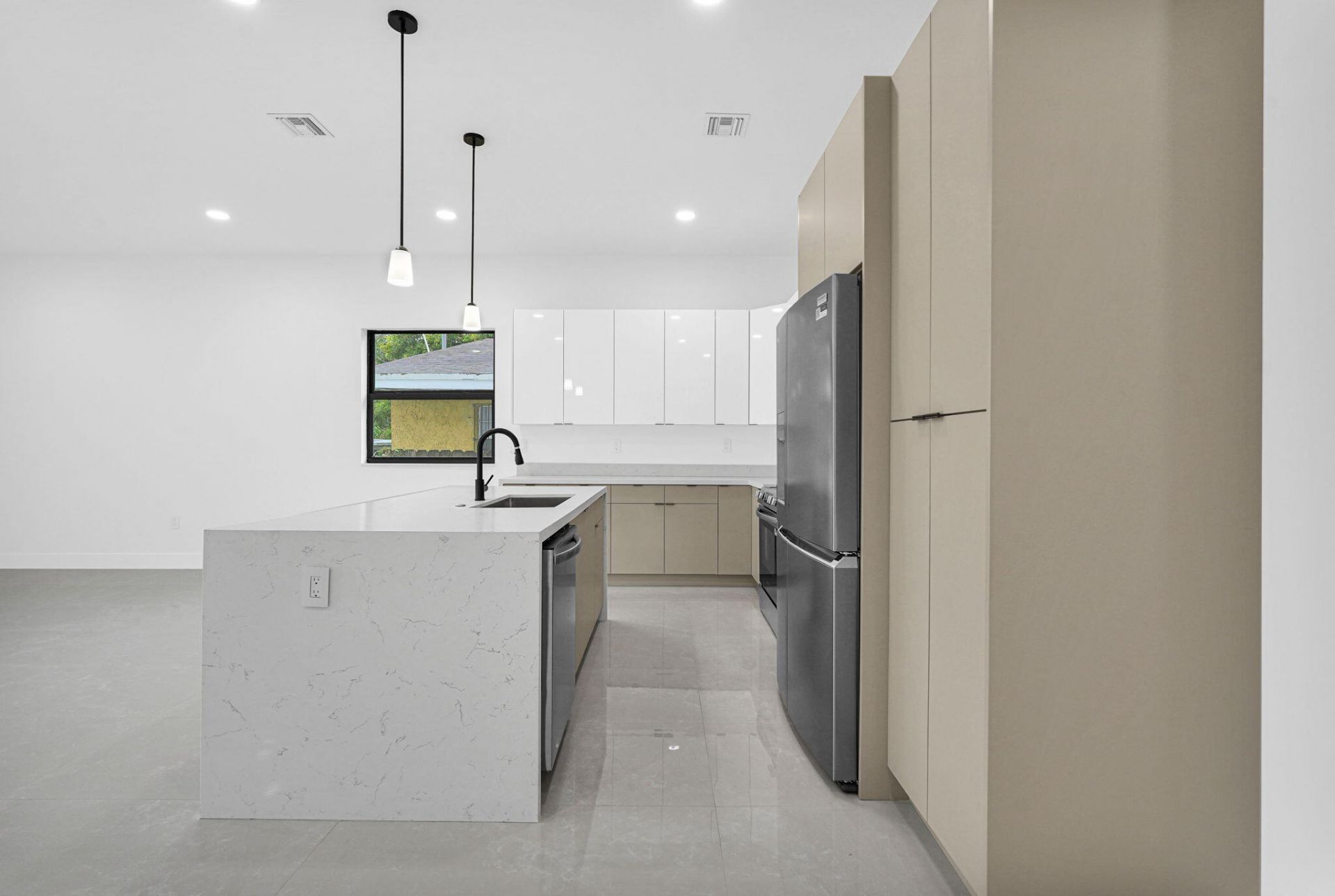 2540 NW 14th Court, Fort Lauderdale, FL 33311 Photo