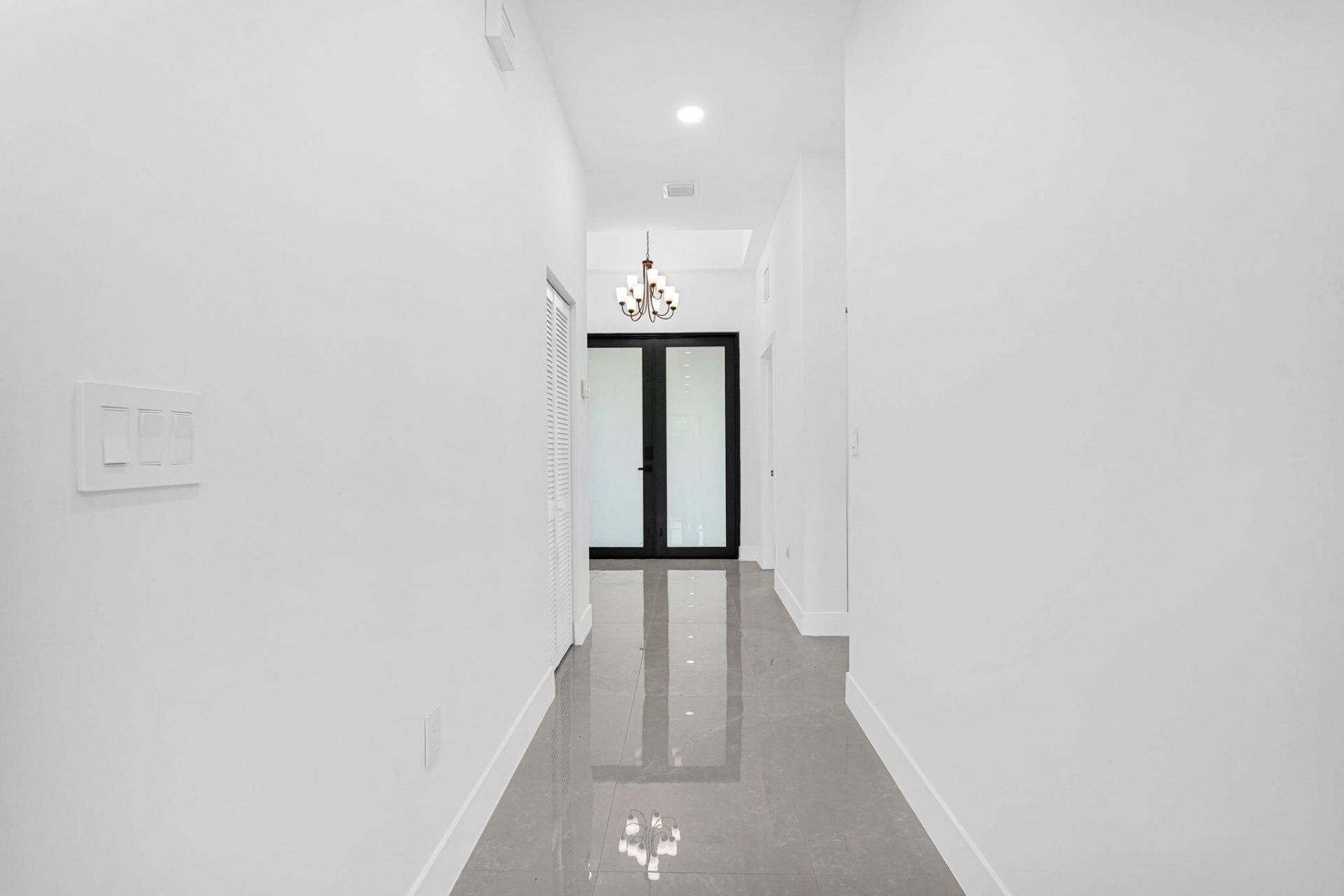 2540 NW 14th Court, Fort Lauderdale, FL 33311 Photo