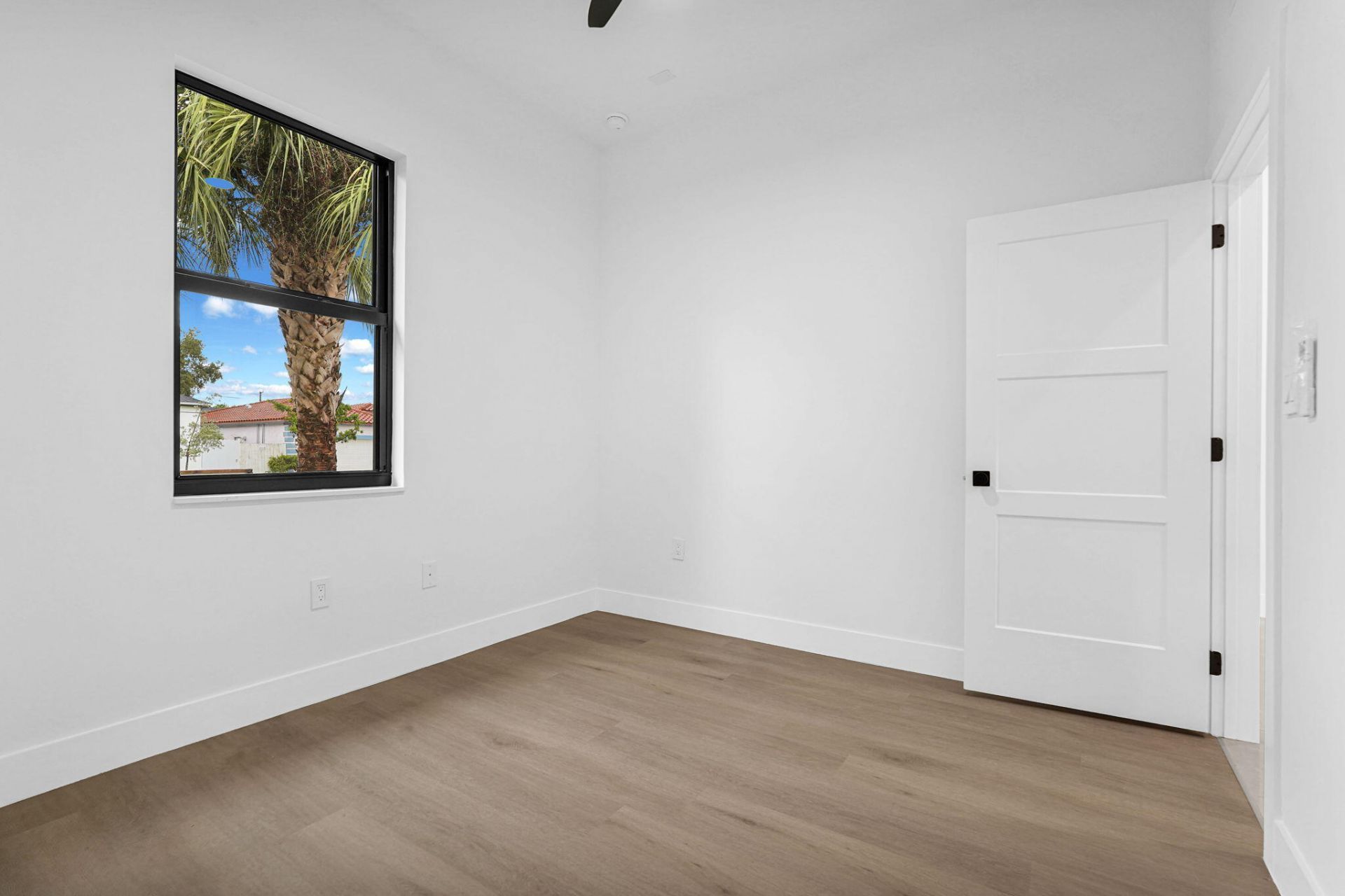 2540 NW 14th Court, Fort Lauderdale, FL 33311 Photo