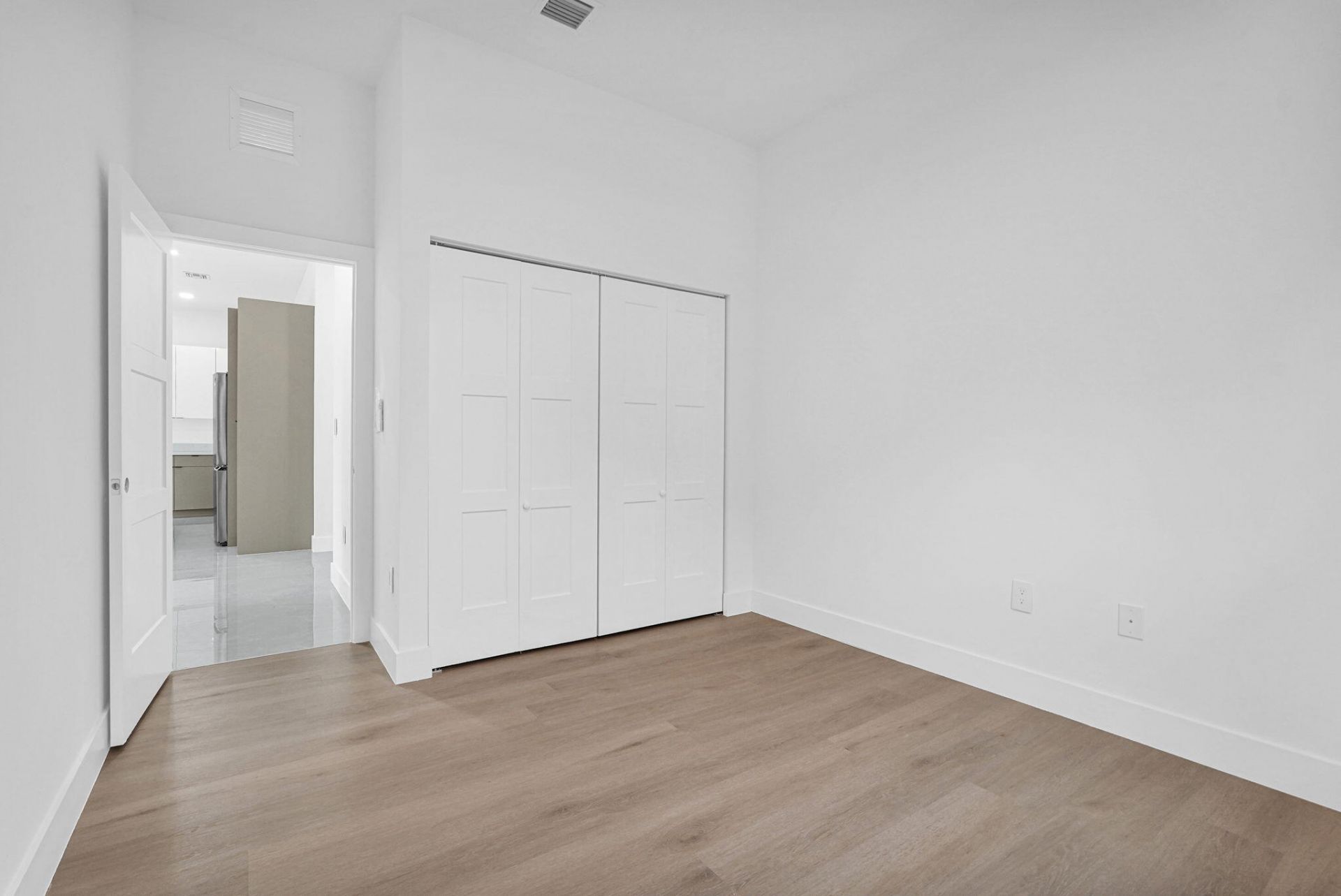 2540 NW 14th Court, Fort Lauderdale, FL 33311 Photo