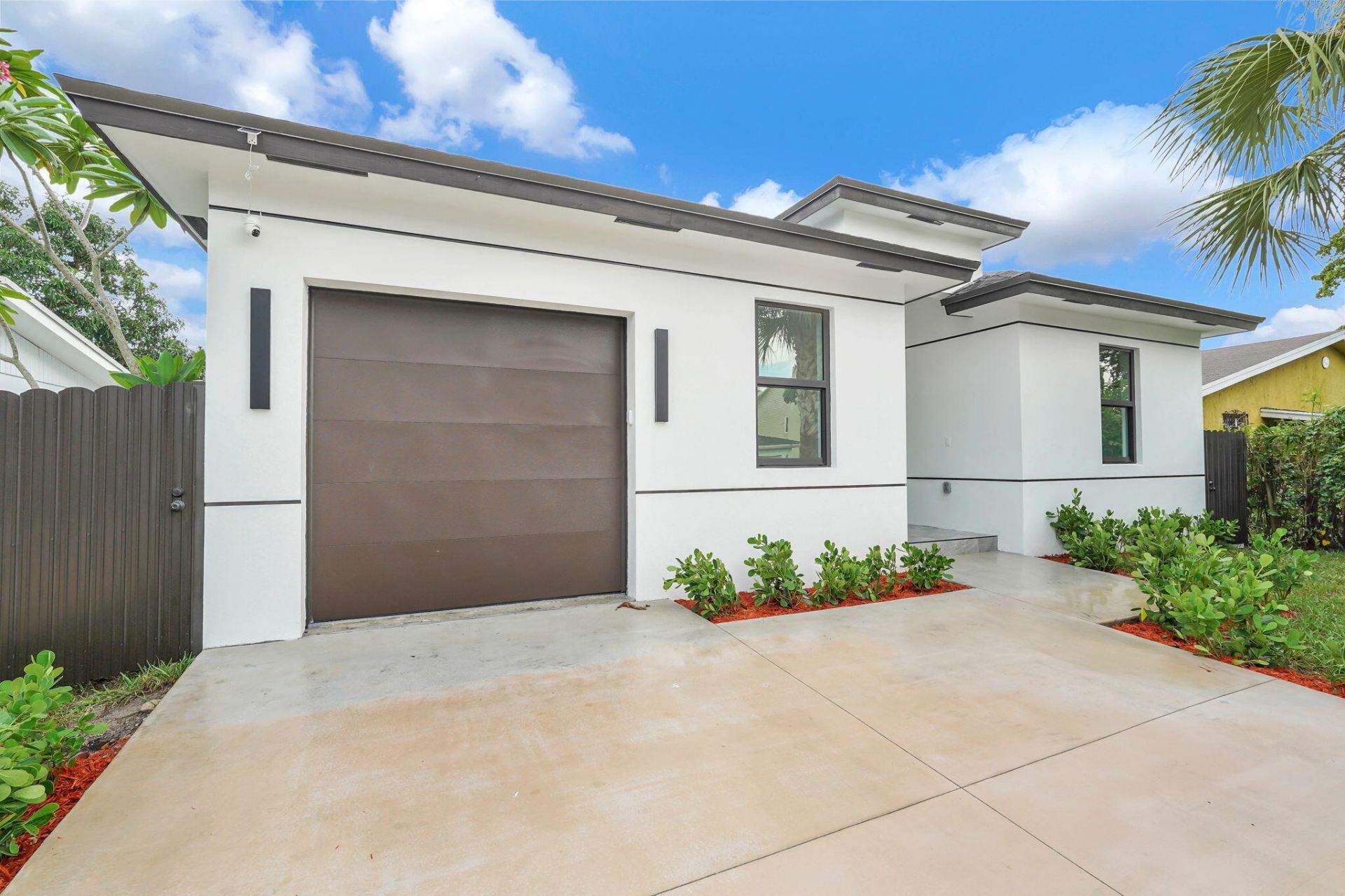 2540 NW 14th Court, Fort Lauderdale, FL 33311 Photo