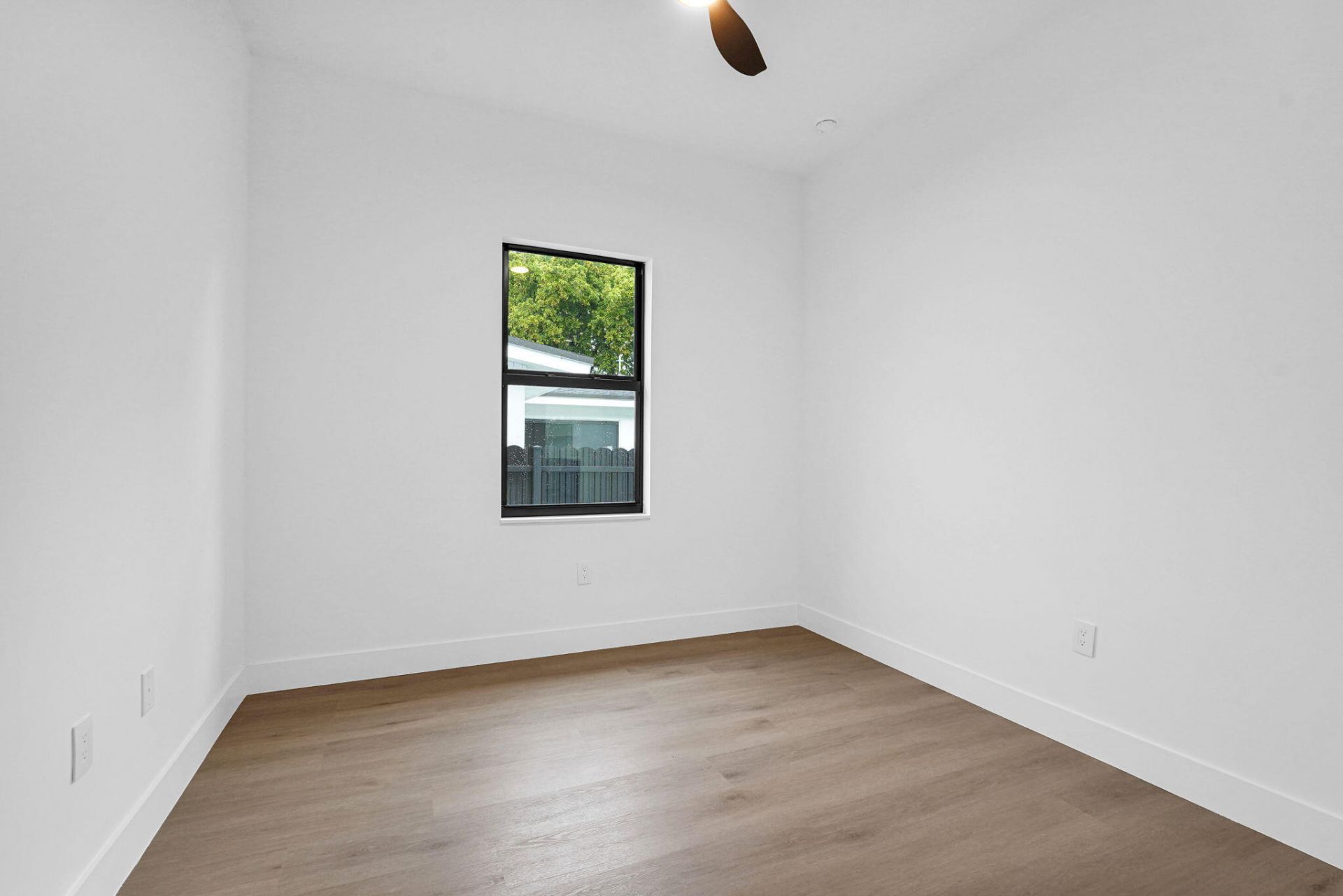 2540 NW 14th Court, Fort Lauderdale, FL 33311 Photo