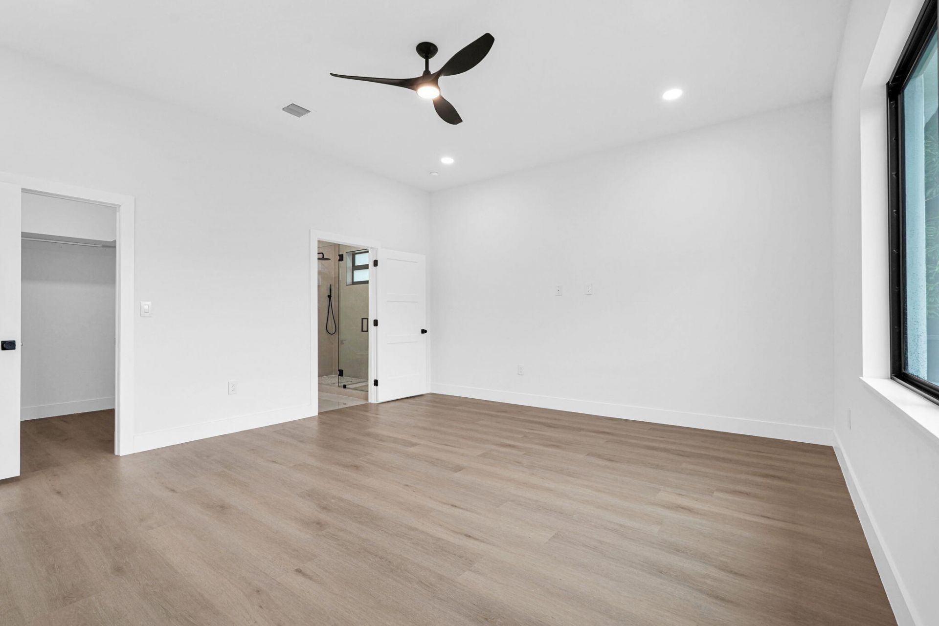 2540 NW 14th Court, Fort Lauderdale, FL 33311 Photo