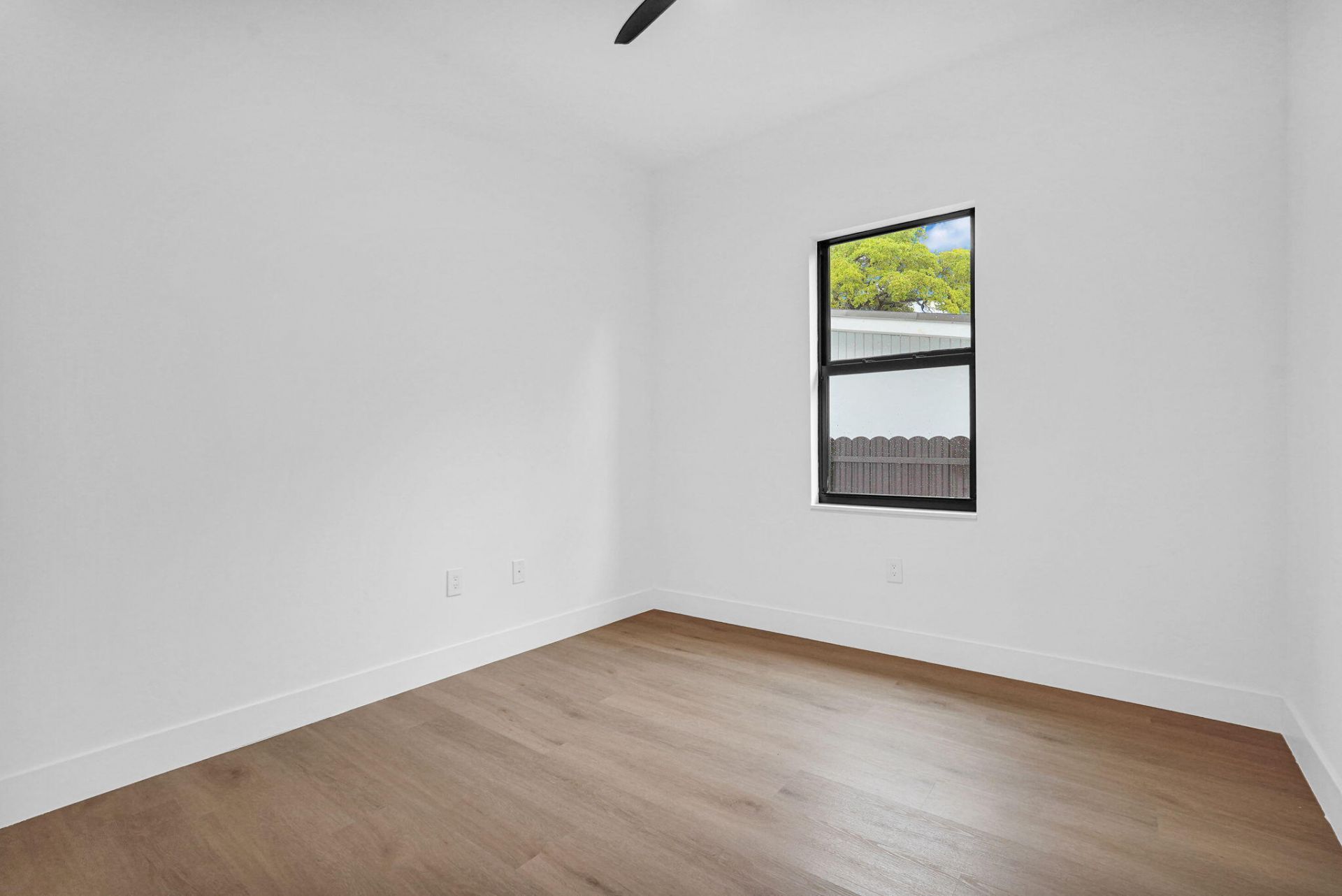 2540 NW 14th Court, Fort Lauderdale, FL 33311 Photo