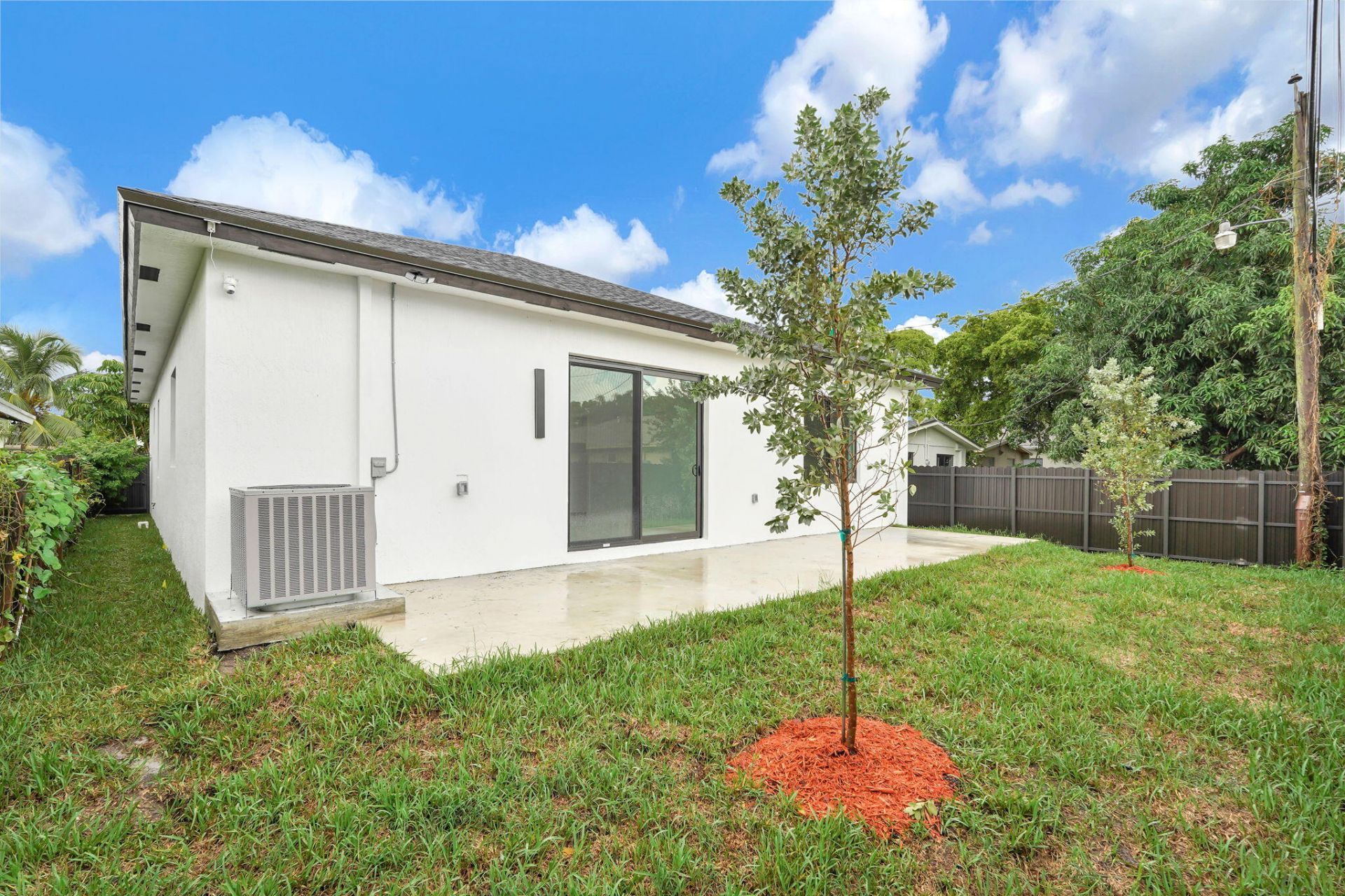 2540 NW 14th Court, Fort Lauderdale, FL 33311 Photo