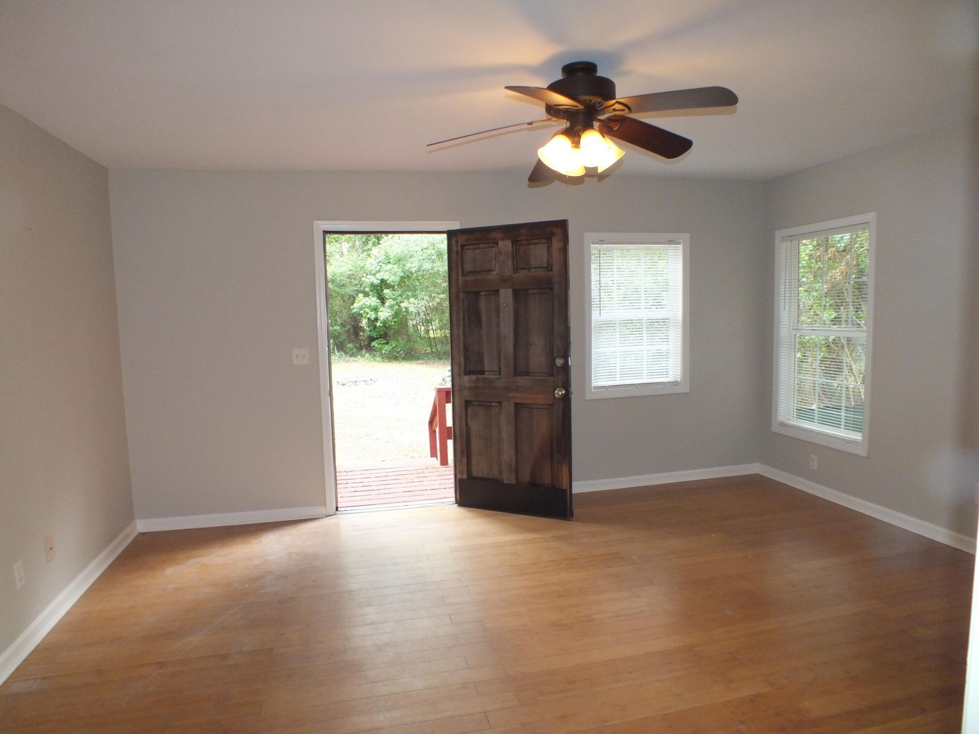 418 Meritta Avenue Photo 22