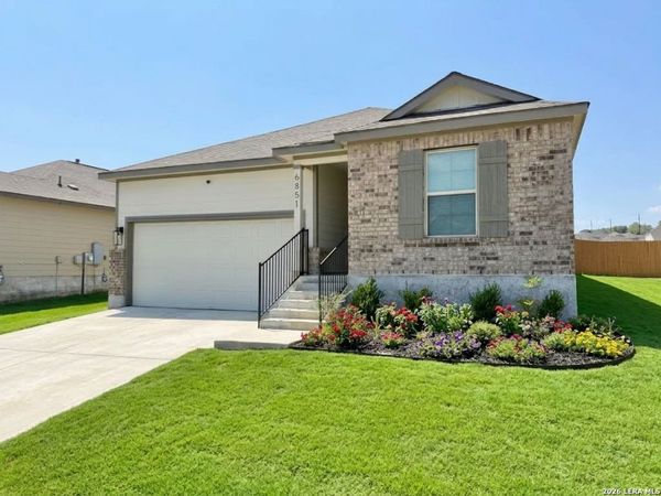 6851 Titan Park, Converse, TX 78109