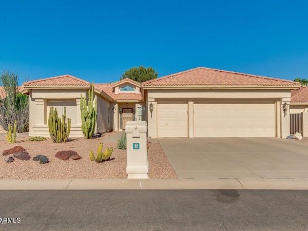 26017 S HOLLYGREEN Drive, Sun Lakes, AZ 85248
