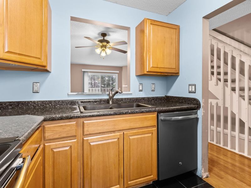 1795 Hobbes Drive, Unit 119F, Hilliard, OH 43026 Photo 10